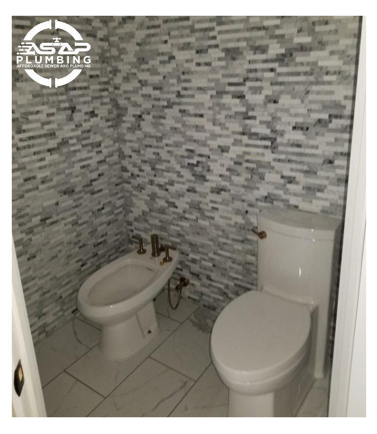 plumber for toilet installation