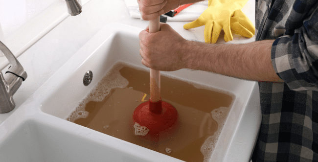 Signs You Need a Professional Drain Cleaning Service