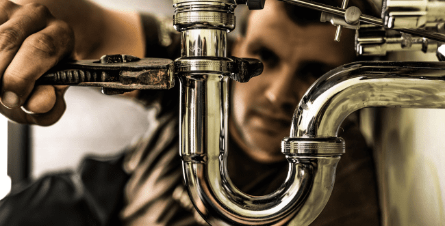 How to Detect and Fix A Plumbing Leak Early